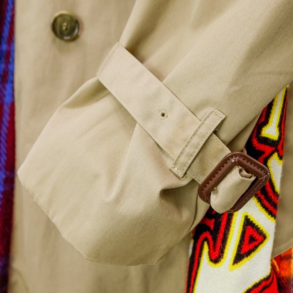 Dry Clean Only Reworked Scarf Panel Trench - Picture 7 of 10